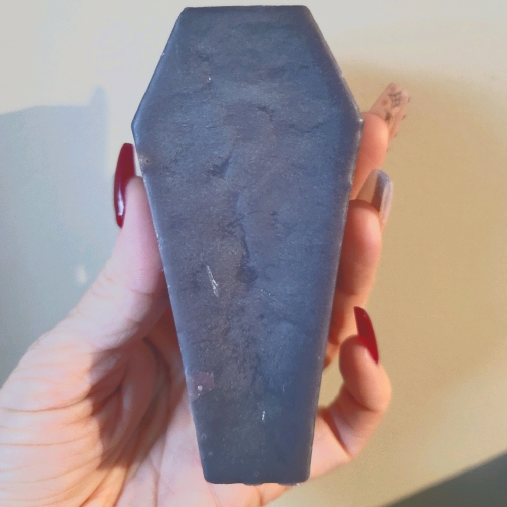 Coffin candle